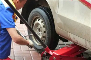 秀峰区附近拖车24小时服务热线电话